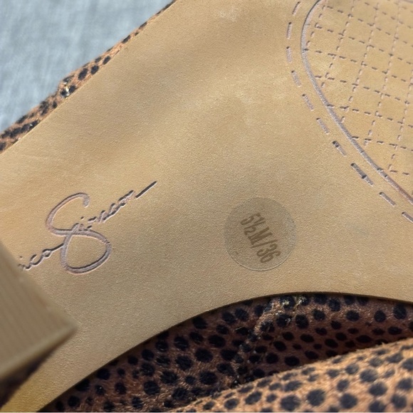 Jessica Simpson Hendria Faux Suede Pointed Toe Ankle Boots - Picture 6 of 8